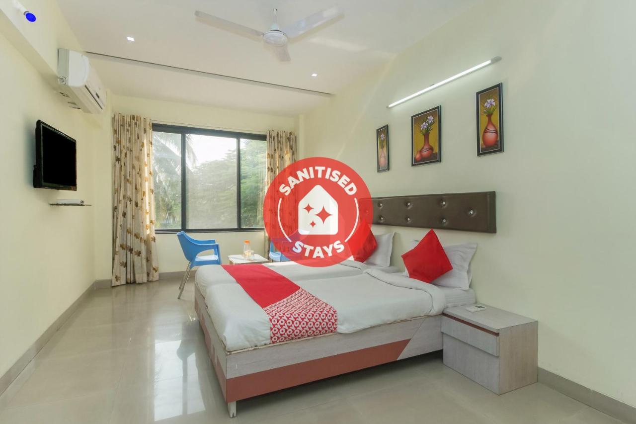 Flagship 4387 Hotel Theem Plaaza Nashik Exterior foto